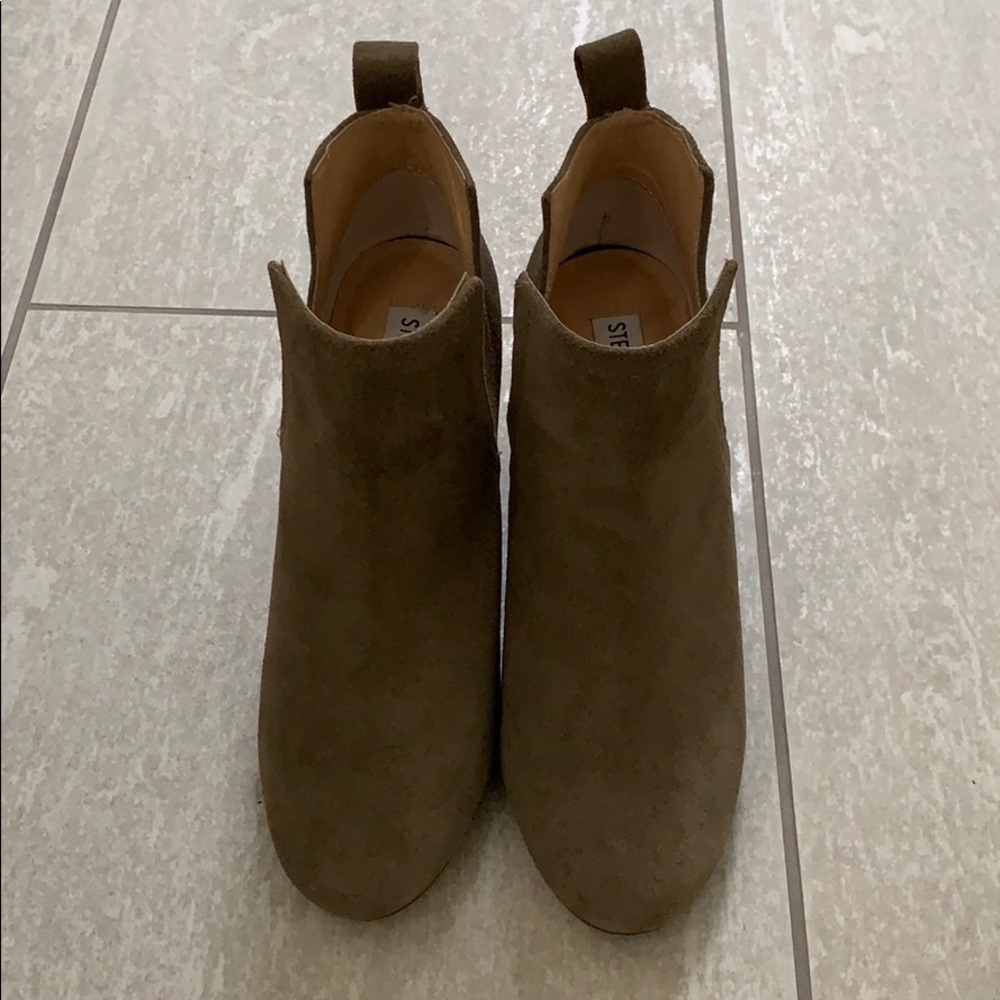 STEVE MADDEN BOOTIES